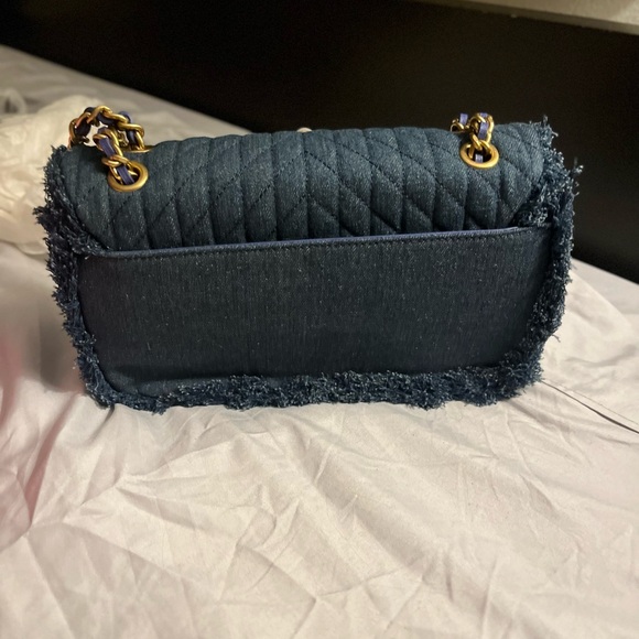 Karl Lagerfeld Paris Agyness Denim Shoulder Bag Pearl. - Picture 5 of 8